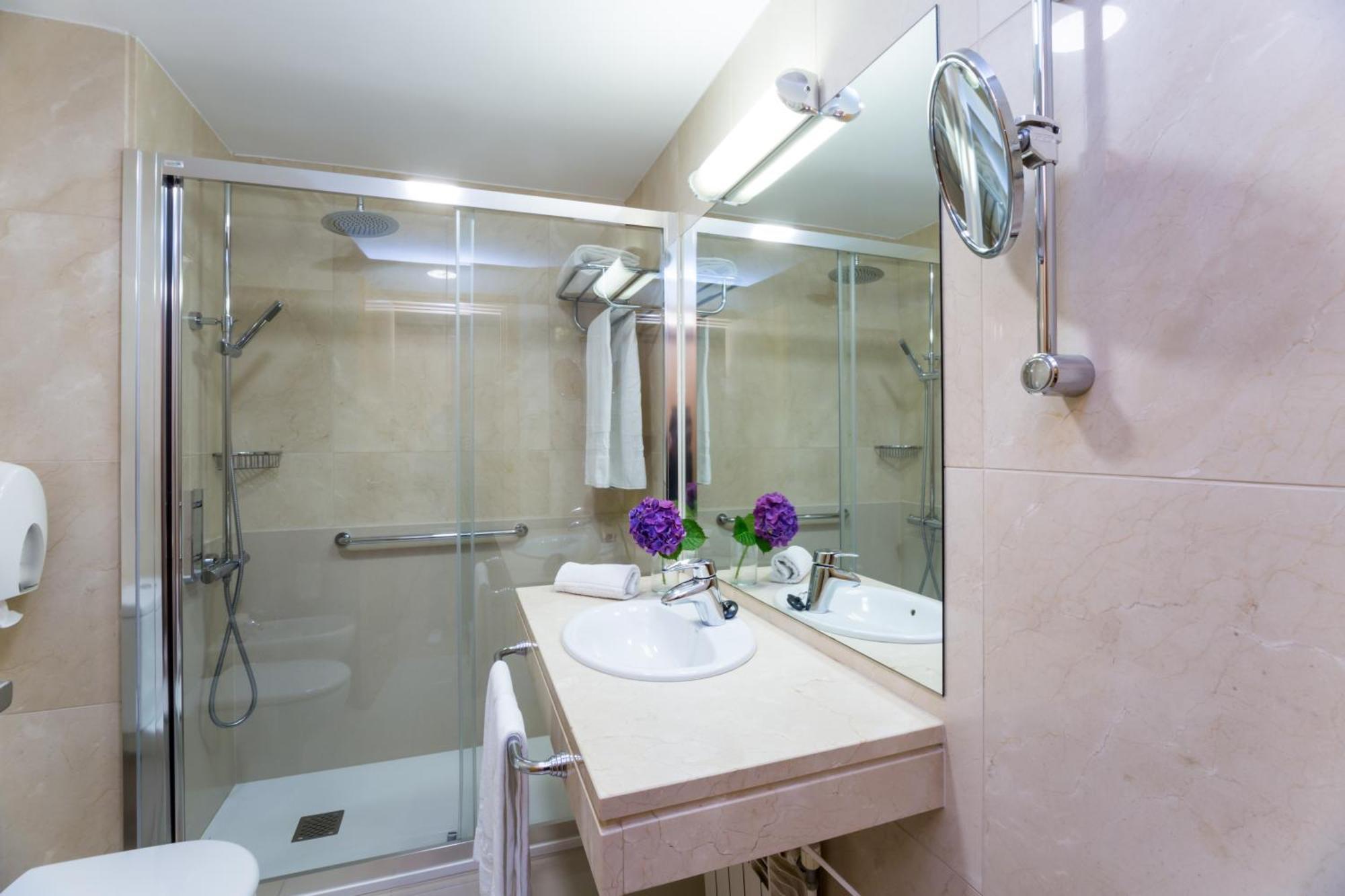 Superior Double Room,1272939202:JPEG