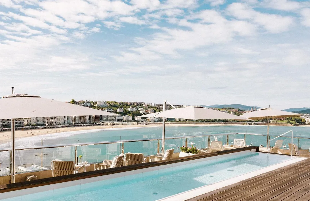 Lasala Plaza Hotel - Adults Only-1